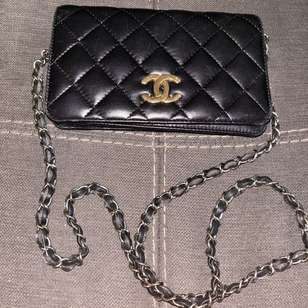 Quilted small bag